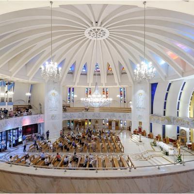 6 august: Aniversarul hirotonirii episcopale a PS Iosif Păuleţ şi sfinţirea Librăriei "Presa Bună"