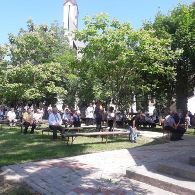 29 iunie: Gherăeşti: Liturghie de mulţumire cu PS Petru Gherghel
