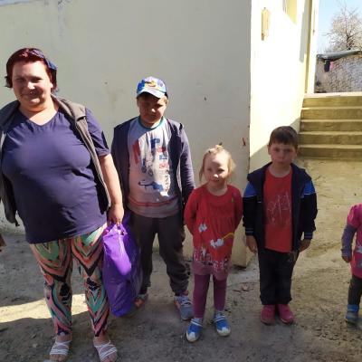 Caritas: De Paşte alături de cei nevoiaşi