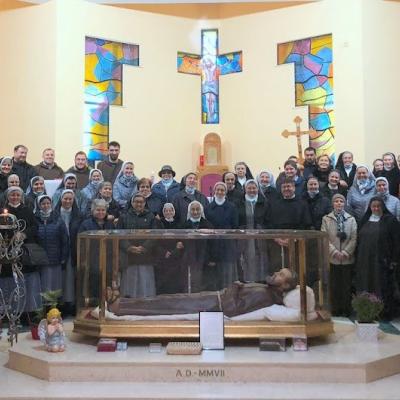 10 octombrie: Oneşti: Întâlnirea de toamnă a persoanelor consacrate din dieceză la Sanctuarul "Fericitul Ieremia"