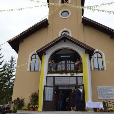 26 septembrie: Bogdăneşti: Consacrarea altarului şi sfinţirea bisericii