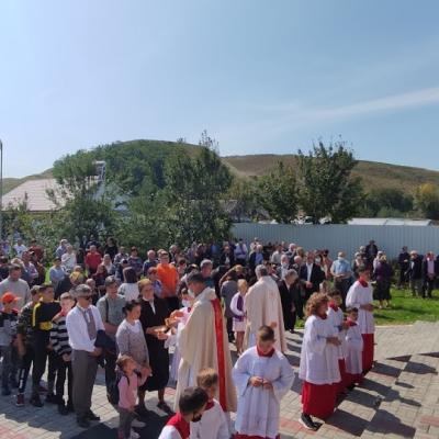 9-12 septembrie: Răcăciuni: Zile dedicate familiei şi speranţei creştine