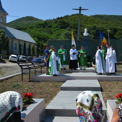 1 august: Sărata: Sfinţirea monumentului dedicat preotului martir Dumitru Sandu-Matei