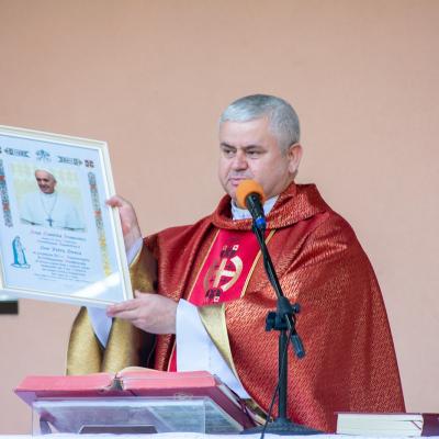 29 iunie: Iaşi: Pr. Petru Sescu, la 30 ani de preoţie