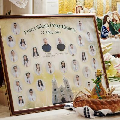 27 iunie: Hălăuceşti: Prima Sfântă Împărtăşanie