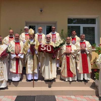 27 iunie: Barticeşti: Jubileul de 50 de ani de preoţie al părintelui Alois Fechet