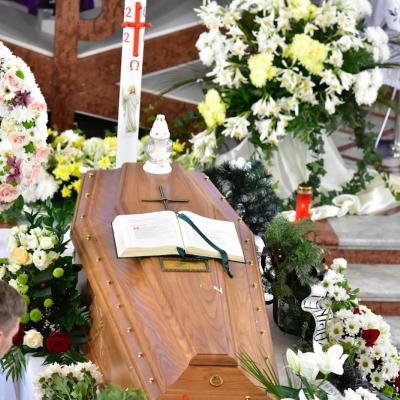 23 iunie: Traian (BC): Funeraliile părintelui Gheorghe (Gelu) Miclăuş