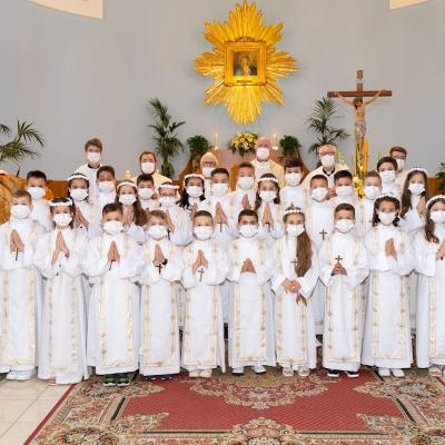 12 iunie: Roma: Prima Sfântă Împărtăşanie în comunitatea din Grotte Celoni