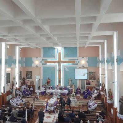 5 iunie: Mirceşti: Funeraliile părintelui Leonard Donea