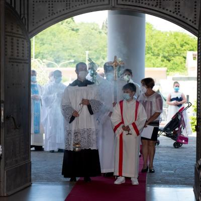 29 mai: Cesano: Prima Sfânta Împărtăşanie comunitatea românilor catolici