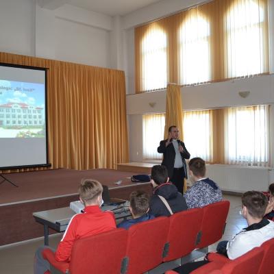 29 mai: Bacău: Campus vocaţional la Seminarul Liceal