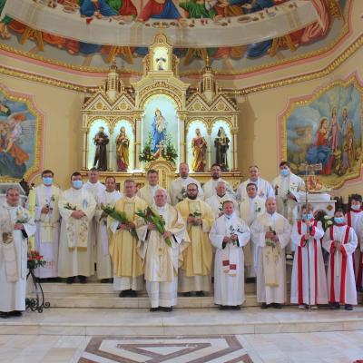 25 aprilie: Huşi-Corni: Jubileu la 125 de ani de la înfiinţarea Provinciei Franciscane