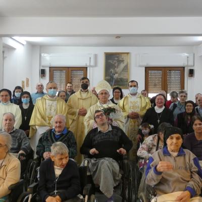 7 aprilie: Butea: Bucurie şi trăire la hramul capelei Casei de Bătrâni şi Bolnavi