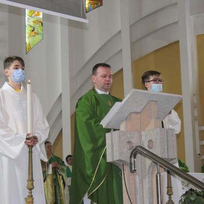 7 februarie: Bacău: Sărbătorind cea de-a XXV-a Zi Mondială a Vieţii Consacrate