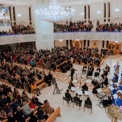 18 decembrie: Concertul de Crăciun, ediţia a XXVI-a, susţinut de corul "Juvenes Ecclesiae"