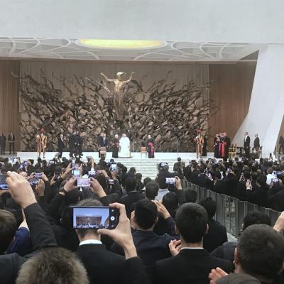 24 octombrie: Vatican: Papa Francisc i-a primit în audienţă pe preoţii şi seminariştii studenţi