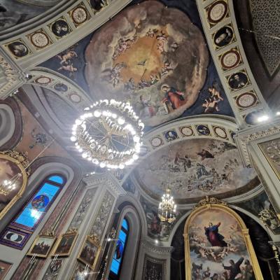15 septembrie: Iaşi: Liturghie aniversară în Catedrala "Adormirea Maicii Domnului"