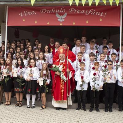 4 septembrie: Târgu Trotuş: Administrarea Mirului