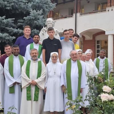 25-30 august: Iaşi: Exerciţiile spirituale anuale ale familiei guanelliene