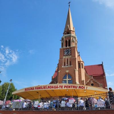 14-15 august: Cacica: Două zile de pelerinaj alături de Sfânta Fecioară Maria