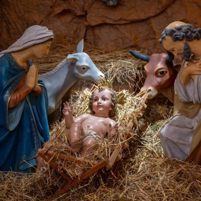 24 decembrie: Iaşi: Liturghia din Noaptea de Crăciun la catedrală. Foto: Ovidiu Bişog
