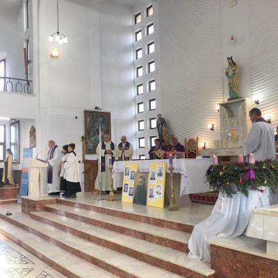 17 decembrie: Fărcăşeni: Triplă sărbătoare în Parohia "Adormirea Maicii Domnului"