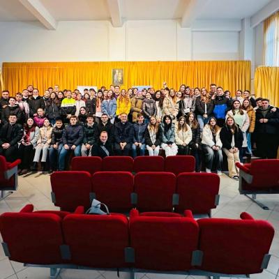 2 decembrie: Bacău: Zi de reculegere pentru tinerii din Decanatul de Bacău Centru, la Seminarul mic