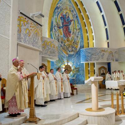 1 noiembrie: Iaşi (catedrală): Sfânta Liturghie solemnă din sărbătoarea Toţi Sfinţii