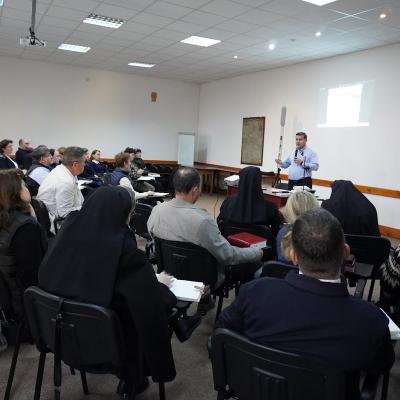 29-31 octombrie: Cluj-Napoca: Zile de formare biblică pentru profesorii de religie din toată ţara, la Centrul "Manresa"