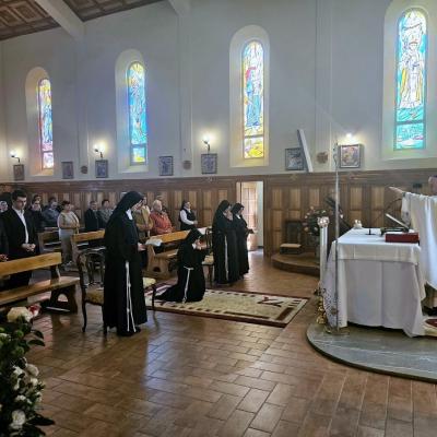 7 octombrie: Roman: Profesiunea solemnă a sorei Maria Ecaterina a Voinţei Divine