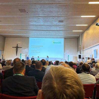 12-14 septembrie: München (Germania): Congresul Internaţional Renovabis