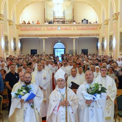 8 septembrie: Huşi-Corni: Sărbătoarea hramului