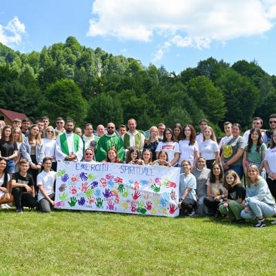 13-16 iulie: Pârâul Rece: Exerciţii spirituale pentru adolescenţi şi tineri - "Pe urmele lui Isus"