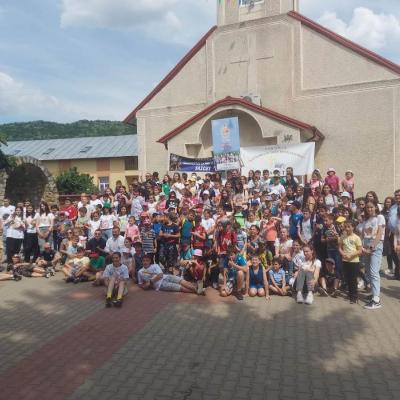 10 iunie: Ploscuţeni: Sărbătoarea Copiilor din Decanatul de Vrancea