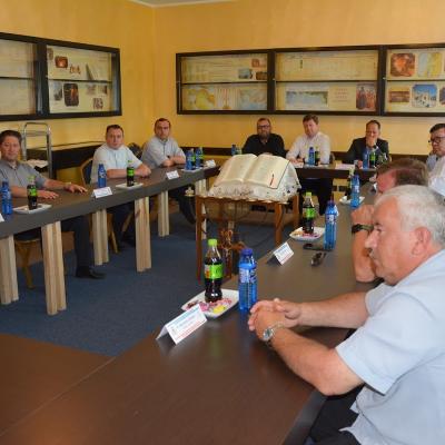 9 iunie: Traian: Întâlnirea PS Petru Sescu cu preoţii promoţiei 2002-2003