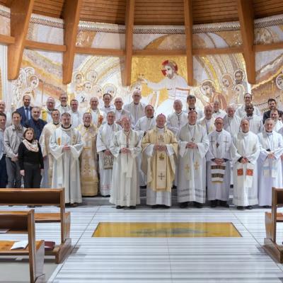 8-10 mai: Ciofliceni: Întâlnirea episcopilor şi a delegaţilor pentru familie şi viaţă din cadrul conferinţelor episcopale europene
