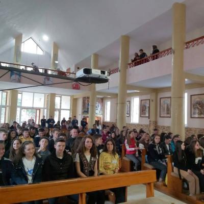 6 mai: Ciugheş: Ziua Tineretului din Decanatul de Moineşti