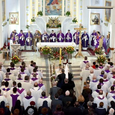 4 mai: Iugani: Funeraliile părintelui Ieronim Budulai