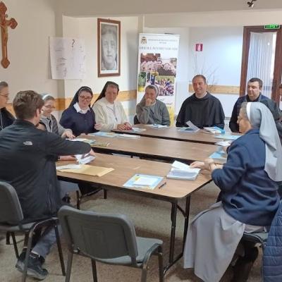 2-5 mai: Luncani: Cursuri de formare pentru animatorii de tineret organizate de Oficiul pentru Vocaţii