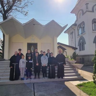 22-23 aprilie: Prăjeşti: Al cincilea weekend formativ pentru tineri