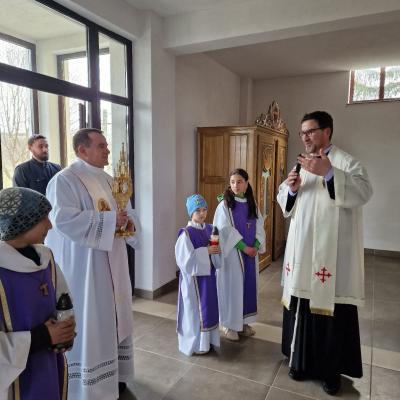 31 martie - 2 aprilie: Prăjeşti: Relicva Fericitei Veronica Antal în Parohia "Preasfânta Treime"