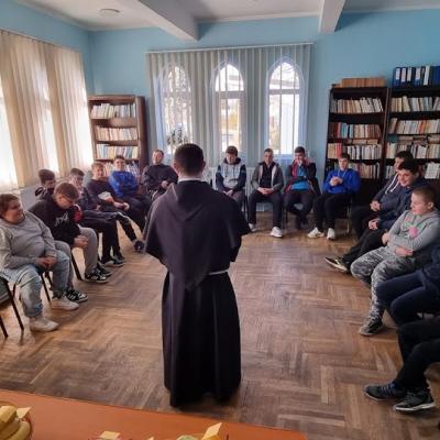 4-5 martie: Prăjeşti: Al patrulea weekend formativ pentru tineri