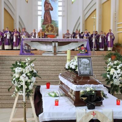 25 şi 27 februarie: Bacău şi Mogliano Veneto: Funeraliile părintelui Sergio Dall'Antonia, SDB