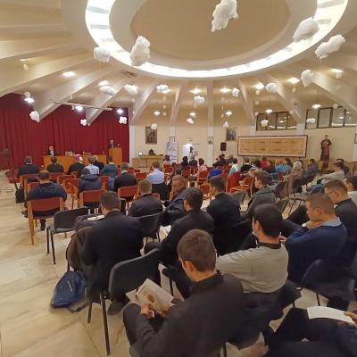 21 ianuarie: Iaşi: Simpozionul biblic "Vestitori ai Cuvântului"