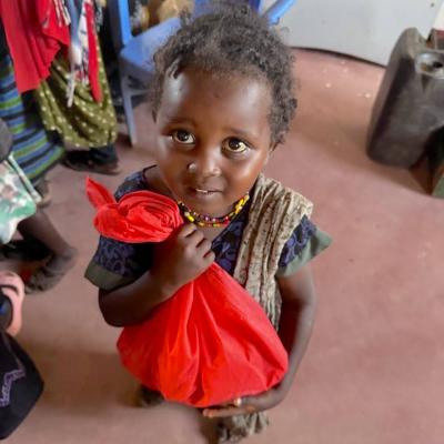 25 decembrie: Maikona - Kenya: Bucuria, un dar de Crăciun, se poate citi doar în ochii copiilor