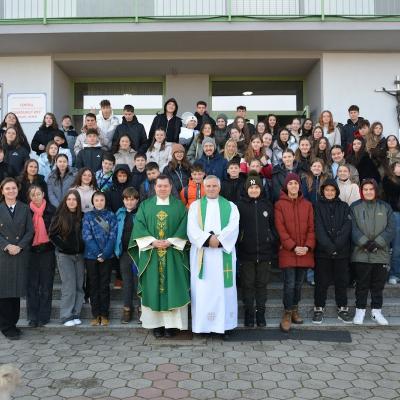 23 noiembrie: Traian: Întâlnire cu adolescenţii