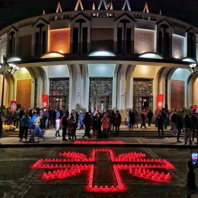 15-19 noiembrie: Caritas: "Un milion de stele", ediţia a 18-a: o lumină a speranţei pentru cei în nevoie