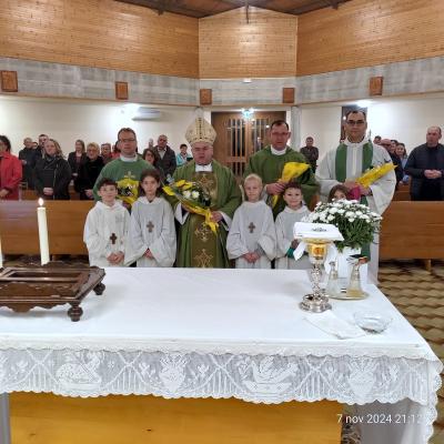7 noiembrie: Pordenone (Italia): Inimi româneşti, unite în credinţă, la Cordenons. Foto: Isabel Dorcu