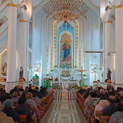 27 octombrie: Iugani: Sfinţirea icoanei în cinstea Sfintei Fecioare Maria