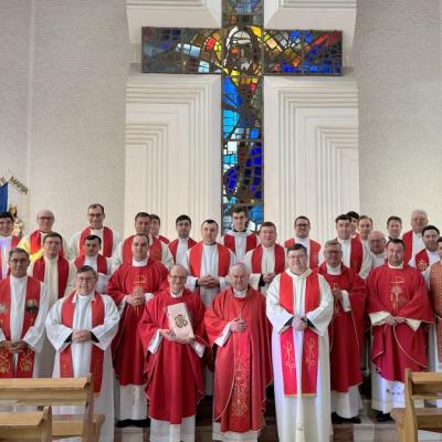 16-20 septembrie: Iaşi: "Exerciţiile lui Isus şi exerciţiile mele", cu preoţi din dieceză/a> 17 septembrie: Roman: Jubileul de 800 de ani de la primirea sfintelor stigmate de către Sfântul Francisc de Assisi. Foto: Paul Dumea